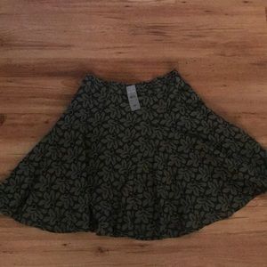 Green skirt Ann Taylor petite size 0